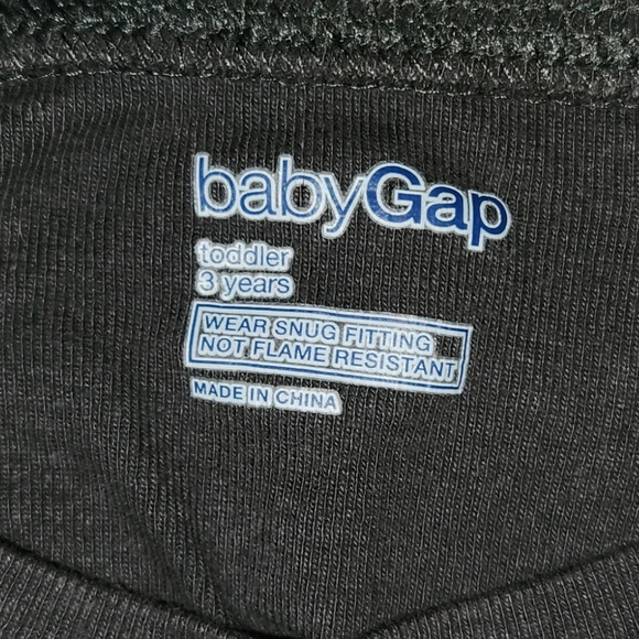 Baby GAP toddler skeleton Halloween pajamas - Picture 3 of 5